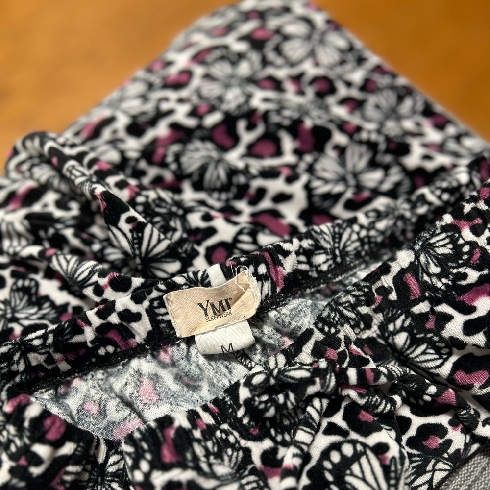 YMI Black and Pink Butterfly Patterned Pants